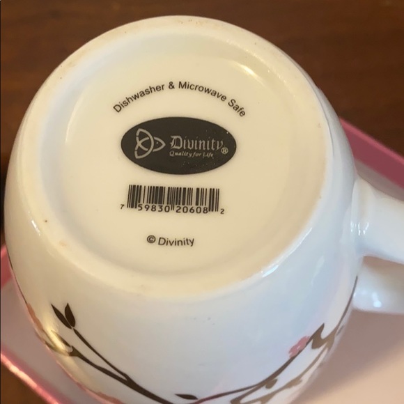 NIB Divinity Ceramic Mug with Scripture inside - Picture 4 of 4